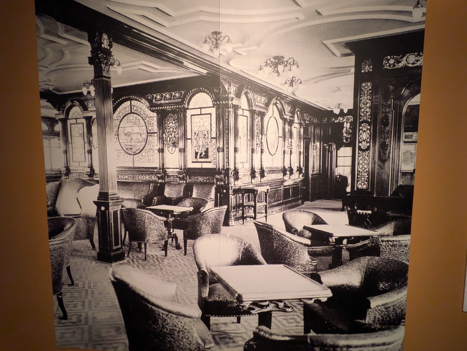 PXL 20241217 110243112